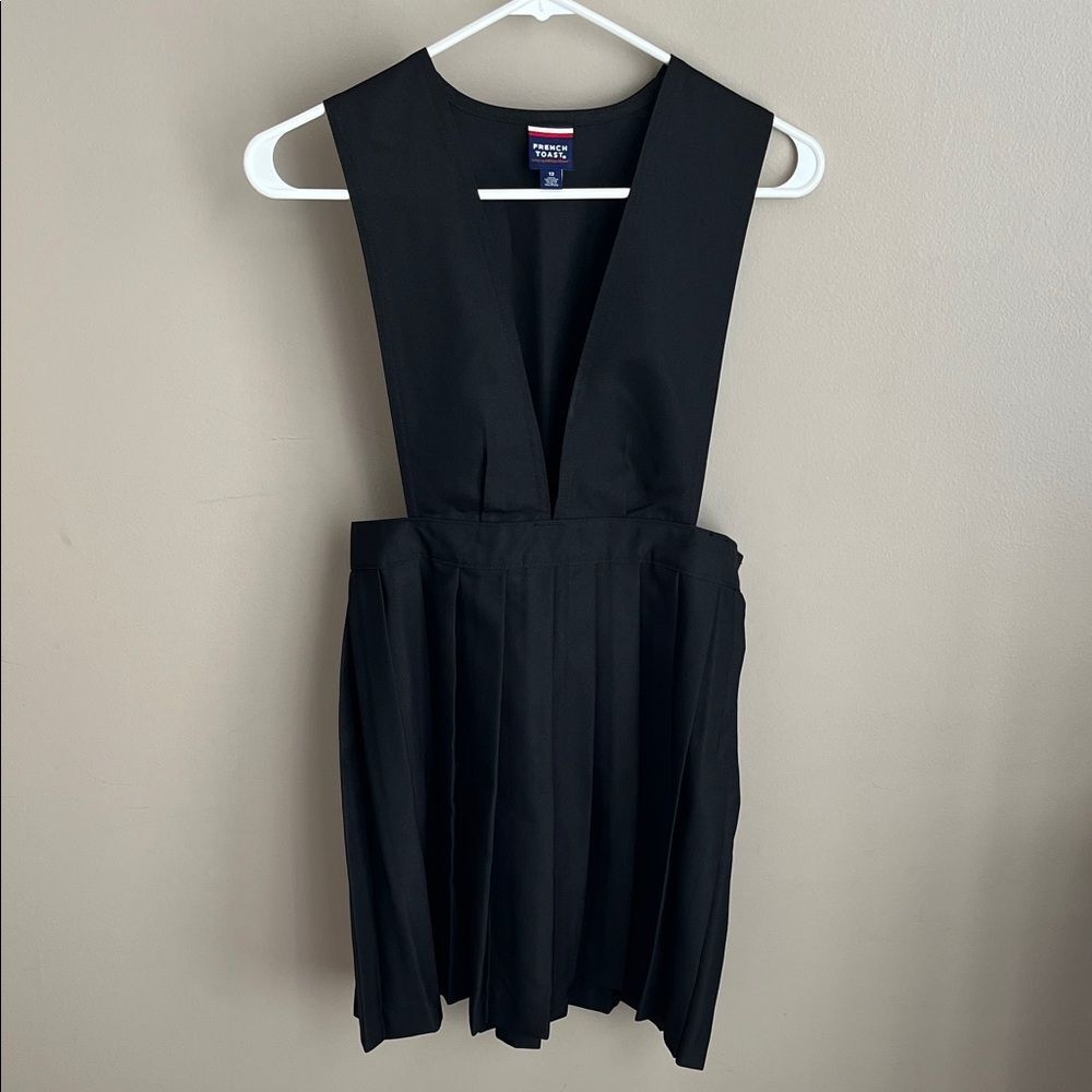 French Toast v-neck pleated jumper dress black school uniform girls 12 EUC